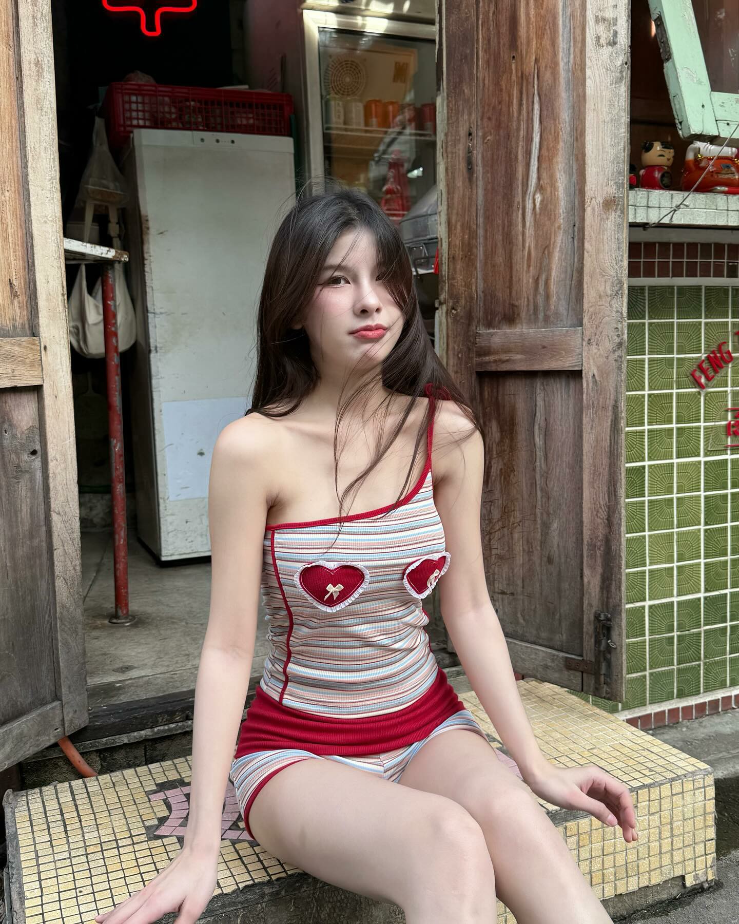 น้องหวาน รวีวรรณ vk